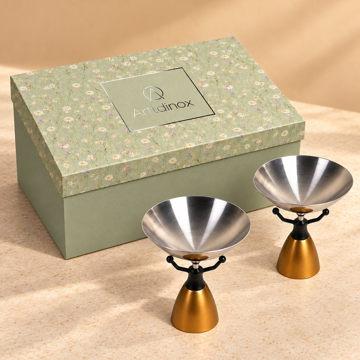 Click to zoom Arttd'inox Dancing Doll Nut Bowl Set of 2 in Steel/Gold, team uniform